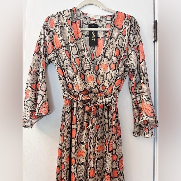 VANNY Animal Print Maxi Dress V-Neck Made in France Size S NWT - Picture 5 of 14